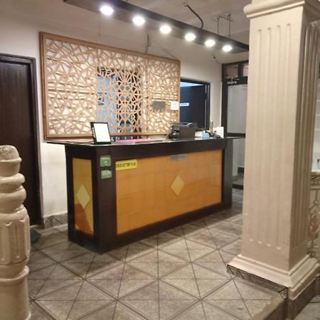 Hotel Republica Панаджи Экстерьер фото